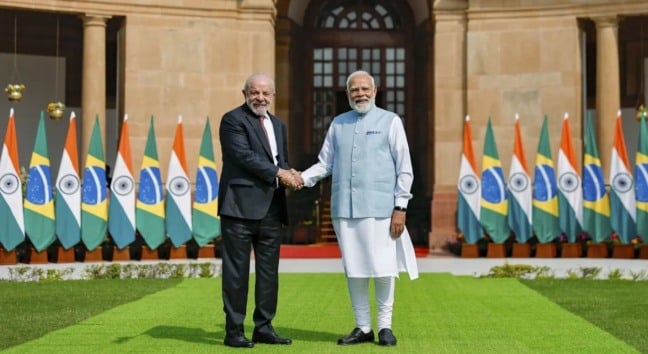 Presidente da República, Luiz Inácio Lula da Silva, durante reunião restrita com o Primeiro-Ministro da República da Índia, Narendra Modi, na Sala Nilgiri da Casa Hyderabad. (Foto: Ricardo Stuckert / PR)