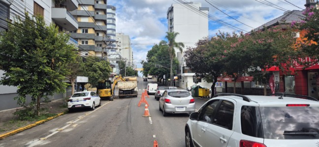 Interfaz de usuario de LeoVegas mostrando apuestas deportivas en vivo y juegos de casino