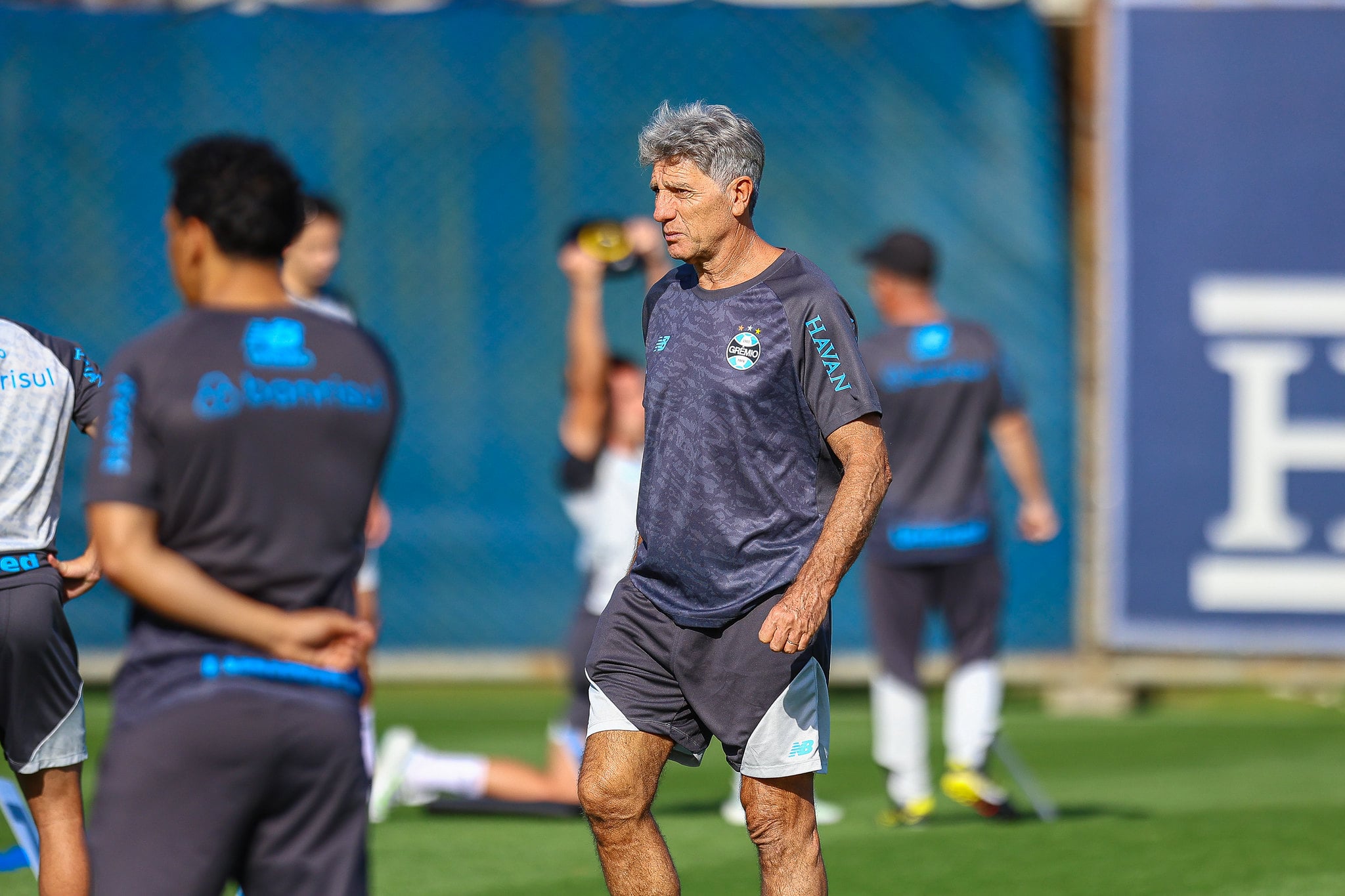 Dodi e Kannemann são liberados pelo departamento médico do Grêmio